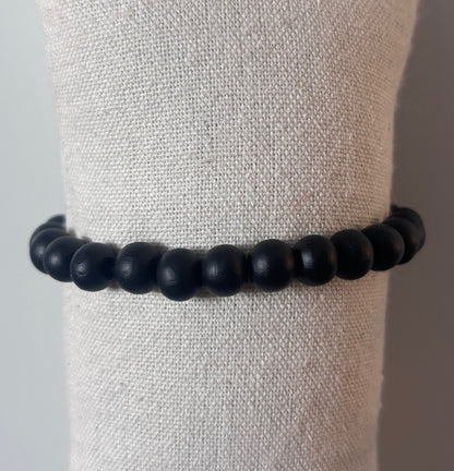 Pulsera de Bolas Negras – Minimalismo con Carácter
