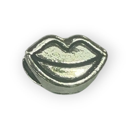 Charm Retro Labios