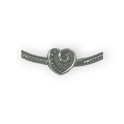 Retro charm lips