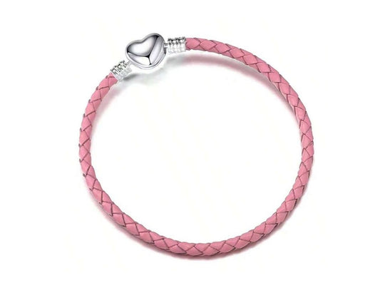 Pulsera de Cuero Trenzado Rosa con Cierre de Corazón