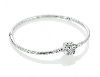 Pulsera cadena de Serpiente con Cierre forma de Huella con Brillantes