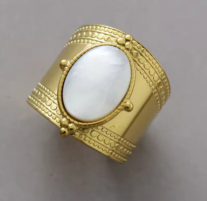 Anillos con piedras naturales