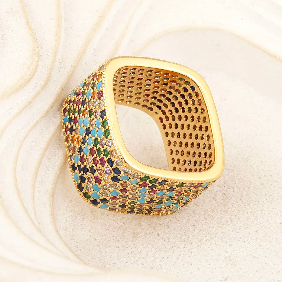 Anillo Glamour Dorado con Cristales