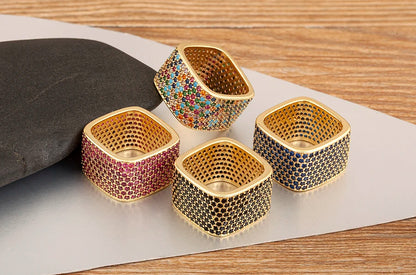Anillo Glamour Dorado con Cristales