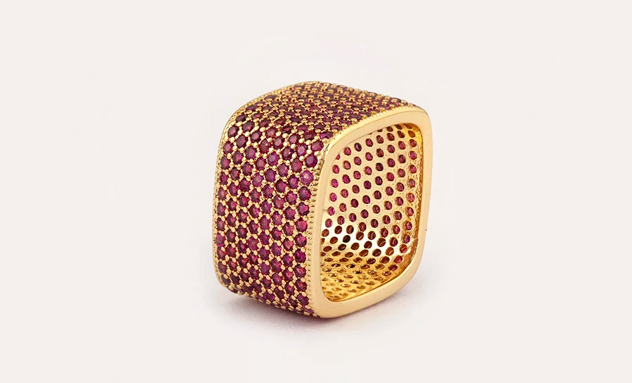 Anillo Glamour Dorado con Cristales
