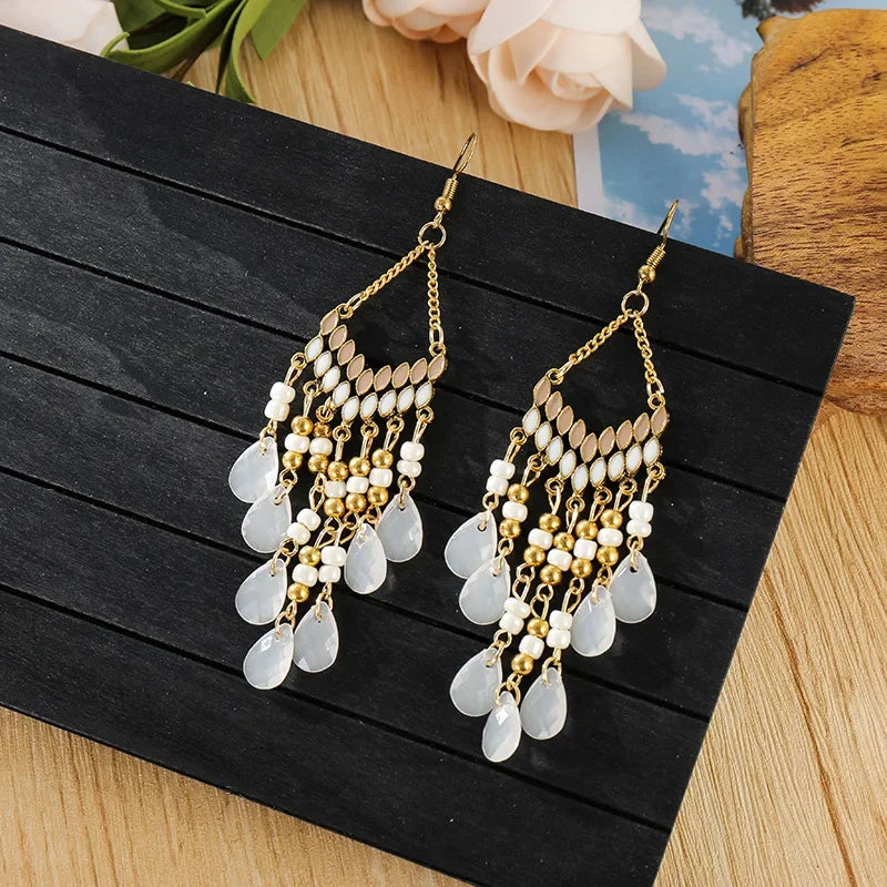 Pendientes Boho Colgantes con Cuentas