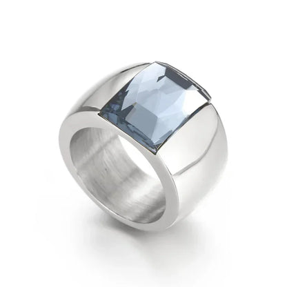 Anillo Luxe con Piedra Cristalina