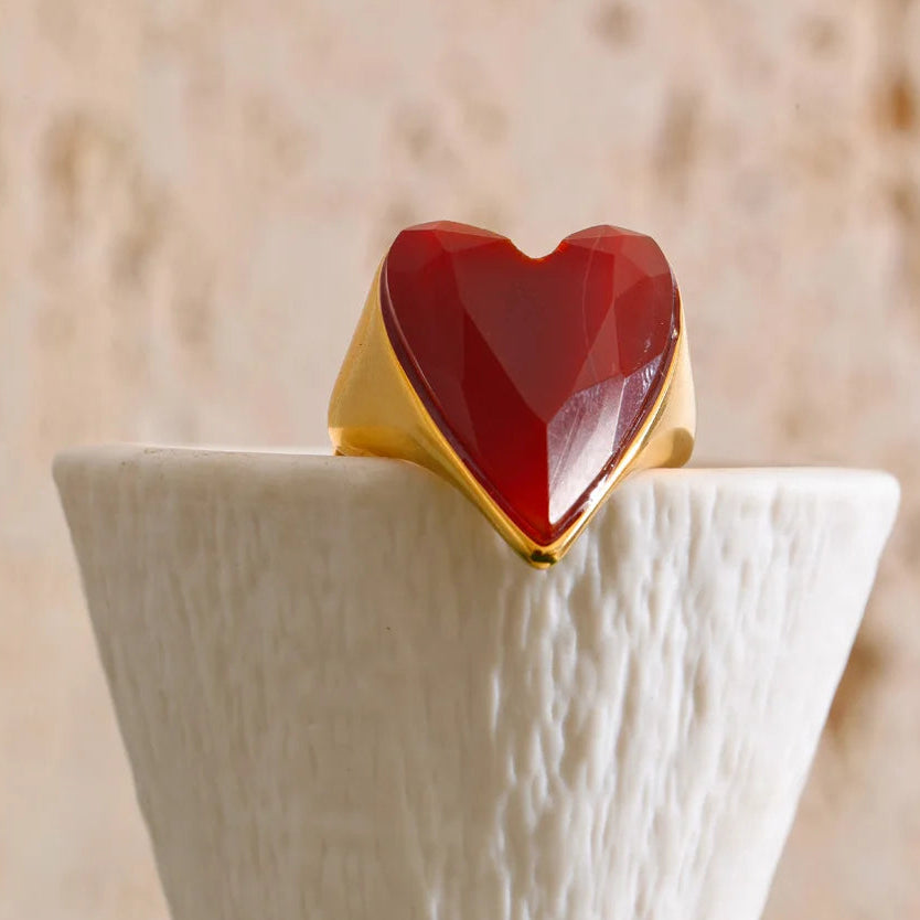 Anillo Corazón Rubí