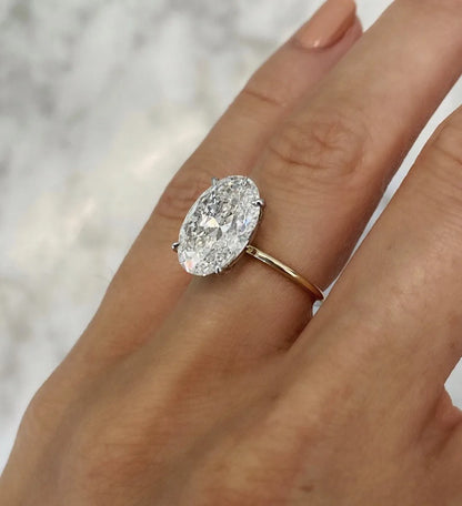 Anillo Oval Brillante