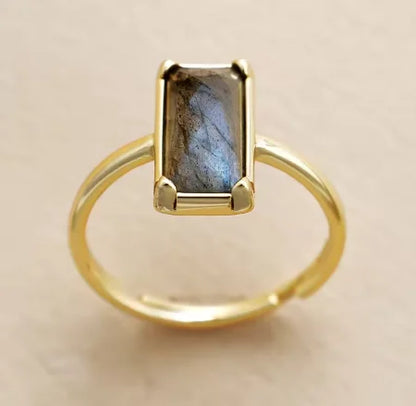 Anillos con piedras naturales