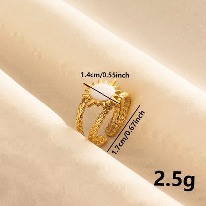 Anillos Dorados con Detalles Nacarados