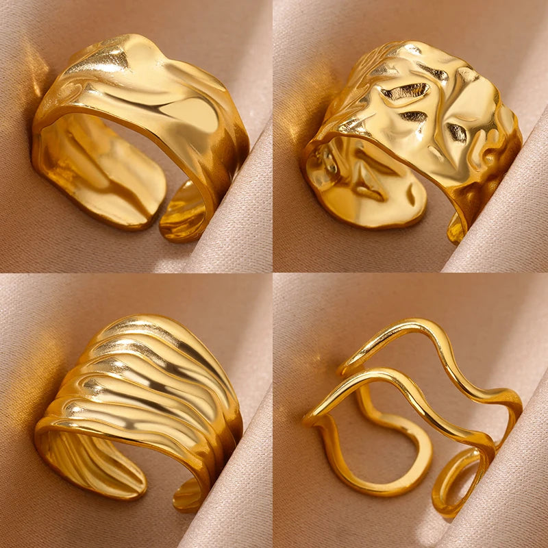 Anillos Dorados Ondas Elegantes