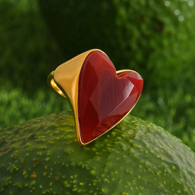 Anillo Corazón Rubí