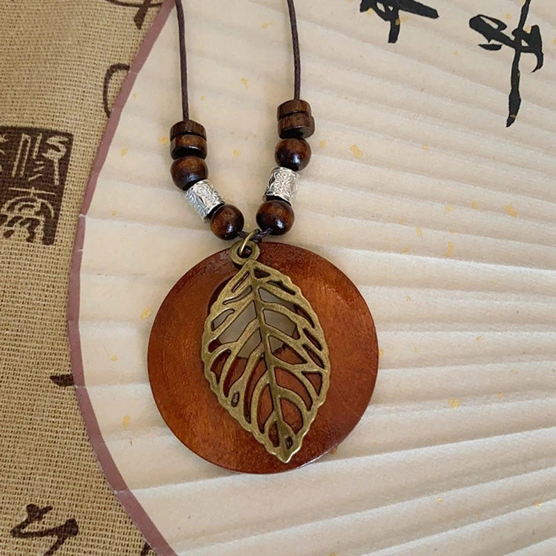 Collar Boho Madera Vintage