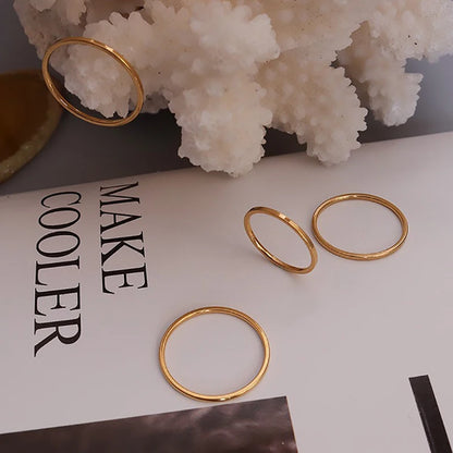 Anillo Fino Minimalista – Elegancia Diaria