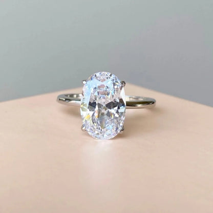 Anillo Oval Brillante