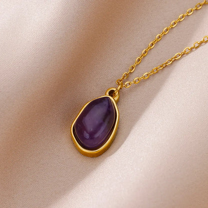 Collar ambar oval