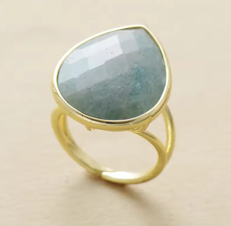 Anillos con piedras naturales