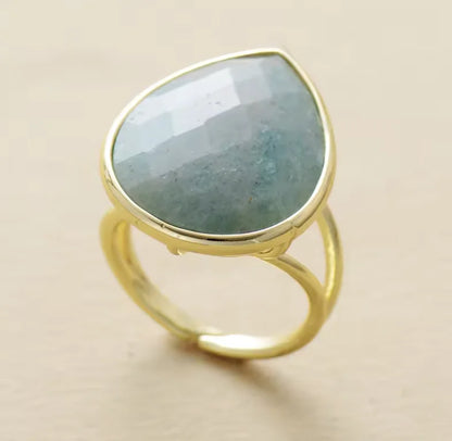 Anillos con piedras naturales