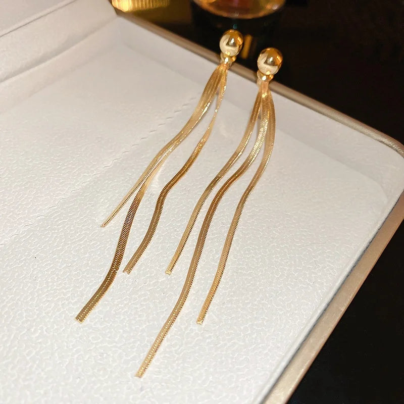 Pendientes Largos de Cadenas Elegance