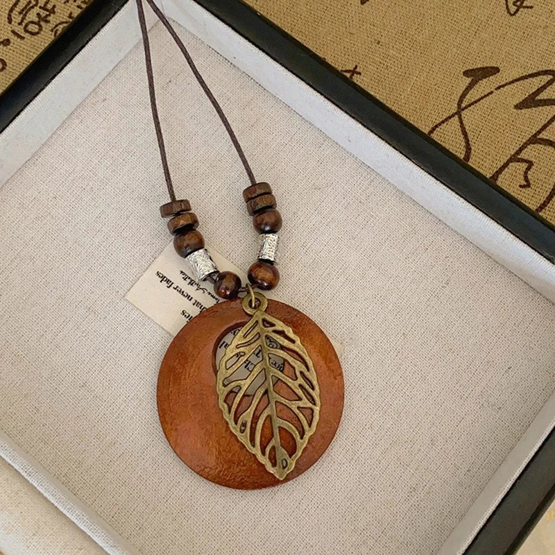 Collar Boho Madera Vintage