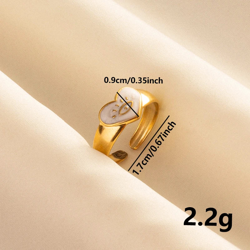 Anillos Dorados con Detalles Nacarados