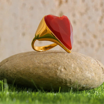 Anillo Corazón Rubí