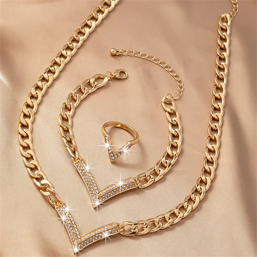Collar V Luxury